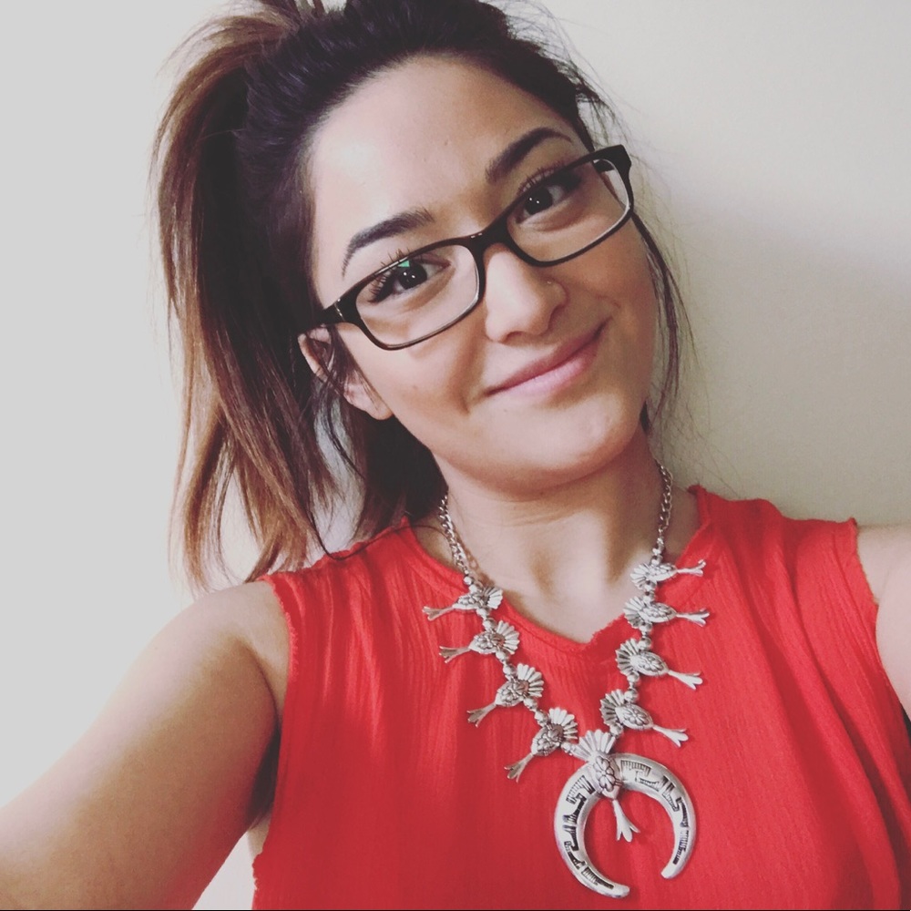 Meet your Posher, Stephanie